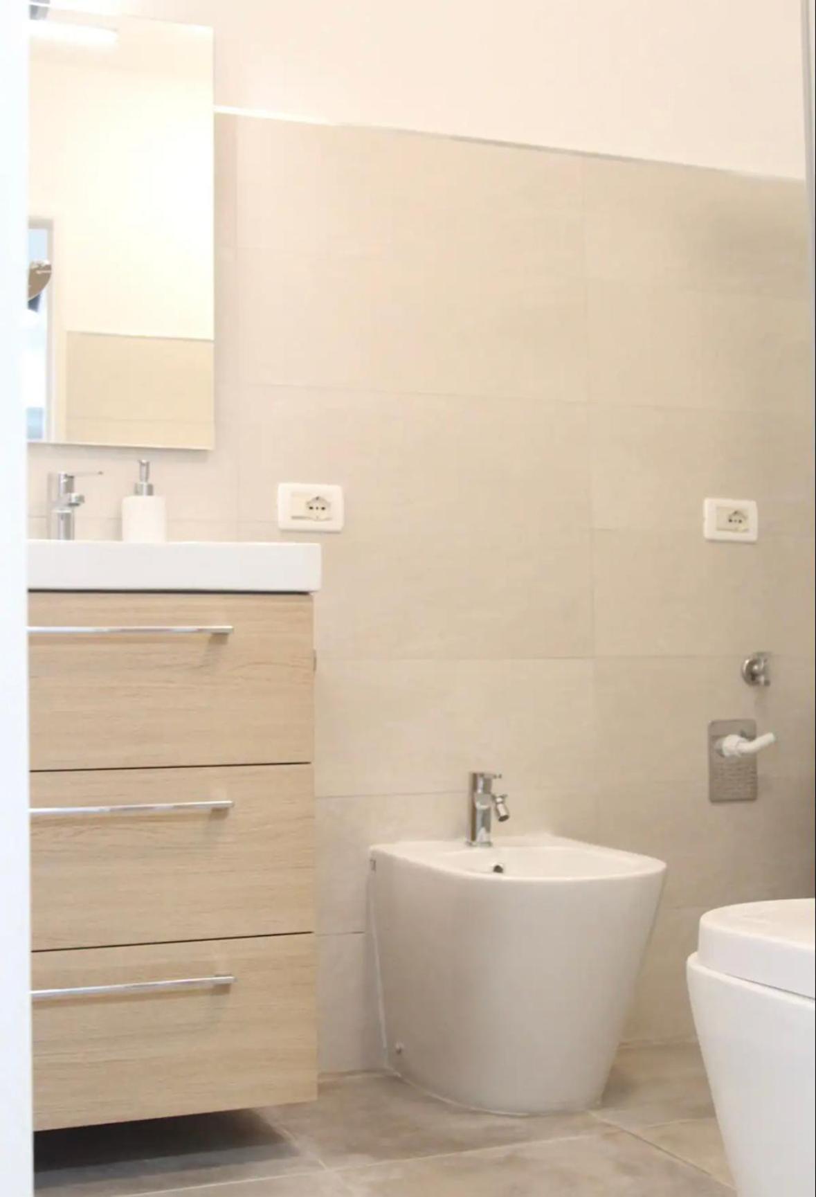 Beach Studio Juan Les Pins Apartment Antibes Ngoại thất bức ảnh